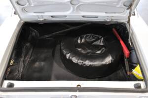 Image 18/32 of Lancia Fulvia 1.3 S (1973)