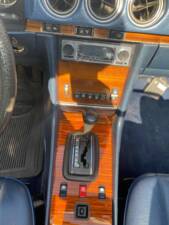 Image 12/16 de Mercedes-Benz 380 SL (1983)