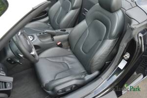Image 28/50 of Audi R8 Spyder 4.2 FSI Quattro (2011)