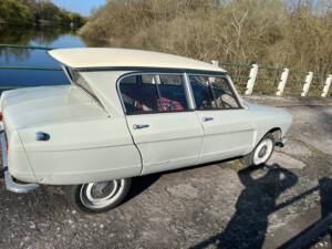 Bild 26/70 von Citroën Ami 6 Berline (1964)