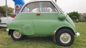 Image 24/73 of BMW Isetta 250 (1961)