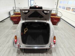 Immagine 13/15 di Jaguar S-Type 3.4 (1967)