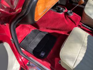 Image 43/50 of Triumph Herald 1200 (1965)