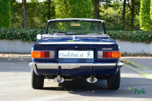 Image 16/50 of Triumph TR 6 (1975)