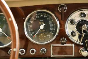 Bild 43/50 von Aston Martin DB 2&#x2F;4 Mk I (1954)