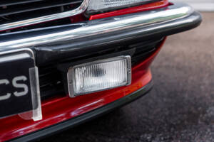 Image 56/59 of Mercedes-Benz 300 SL (1989)