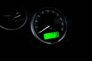 Image 36/66 de Land Rover Defender 90 TD4 (2007)