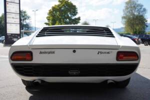 Afbeelding 58/74 van Lamborghini Miura P 400 (1968)