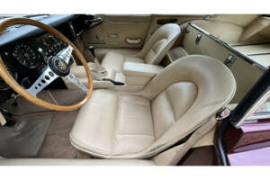 Image 13/50 of Jaguar Type E 3.8 (1964)