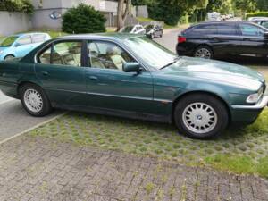 Afbeelding 2/7 van BMW 730i (1995)