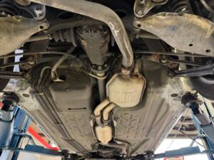 Bild 37/41 von Mercedes-Benz 190 E 2.0 (1992)