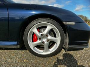 Bild 26/81 von Porsche 911 Turbo (2004)