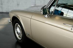 Bild 20/50 von Jaguar XJ 6 L 4.2 (1975)