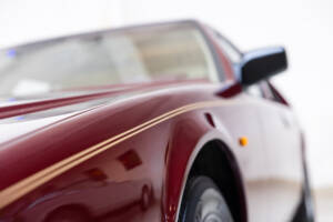Bild 33/36 von Aston Martin Lagonda (1992)