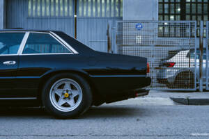 Bild 8/37 von Ferrari 400i (1980)