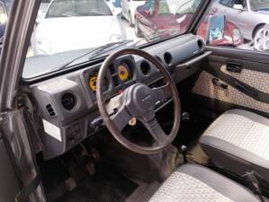 Bild 29/42 von Suzuki SJ 413 (1988)