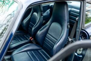 Image 19/50 of Porsche 911 Carrera 3.2 (1985)