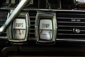 Bild 88/100 von Lincoln Continental Convertible (1965)