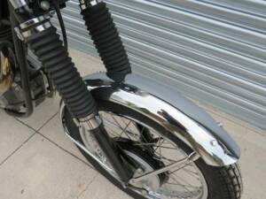 Image 34/45 of BSA DB 32 Gold Star (1959)