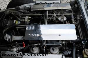 Bild 3/4 von Jaguar E-Type V12 (2+2) (1972)
