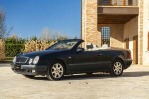 Bild 16/50 von Mercedes-Benz CLK 230 Kompressor (2002)