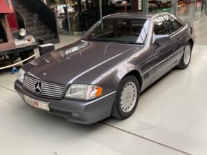Image 48/49 de Mercedes-Benz SL 280 (1995)