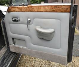 Image 31/50 of Bentley S 3 (1964)