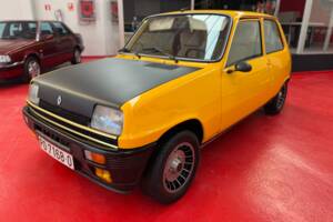 Image 4/34 of Renault R 5 Alpine Turbo (1981)