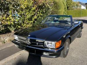 Image 7/13 de Mercedes-Benz 560 SL (1988)