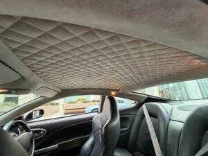 Image 25/49 of Aston Martin V12 Vanquish S (2005)