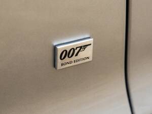 Bild 38/50 von Aston Martin DB 9 GT &quot;Bond Edition&quot; (2015)