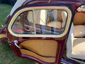 Bild 12/14 von Renault 4 CV Décapotable (1951)