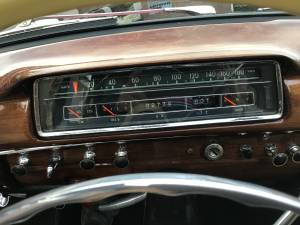 Image 24/25 of Mercedes-Benz 220 S (1958)