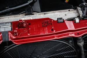 Immagine 36/47 di Mercedes-Benz E 220 (1995)