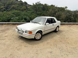 Image 8/15 of Ford Escort IV XR3i (1988)