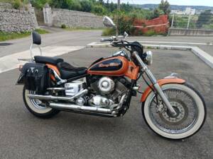 Image 16/50 of Yamaha XVS 650 Drag Star (1997)