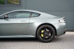 Bild 10/50 von Aston Martin V8 Vantage AMR (2018)