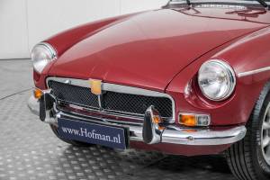 Bild 20/50 von MG MGB (1973)