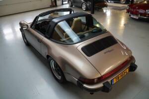 Immagine 45/50 di Porsche 911 SC 3.0 (1982)