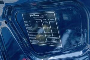 Image 38/50 of Alfa Romeo Giulia GT 1300 Junior (1971)