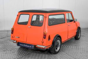 Image 29/50 of Mini Estate (1980)