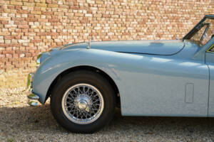 Image 50/50 de Jaguar XK 140 DHC (1957)