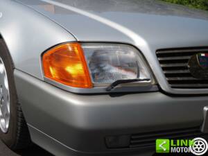 Imagen 20/37 de Mercedes-Benz 300 SL-24 (1992)