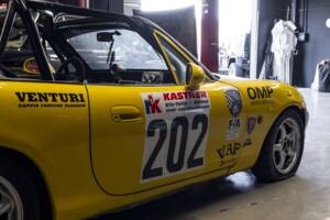 Obraz 10/29 pojazdu Mazda MX-5 1.8 (2001)