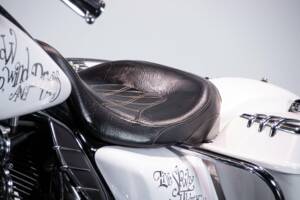 Image 36/50 of Harley-Davidson DUMMY (2010)
