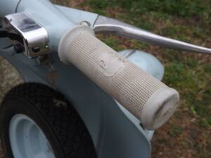 Bild 33/50 von Piaggio Vespa 125 (1961)