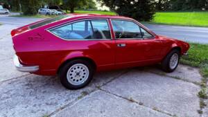 Image 3/21 of Alfa Romeo Alfetta GTV 2.0 L (1978)