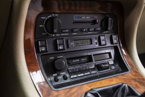 Afbeelding 19/33 van Jaguar XJ 40 3.2 (1991)