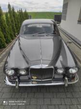 Image 4/15 of Jaguar 420 (1967)