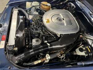 Image 29/46 de Mercedes-Benz 560 SL (1986)